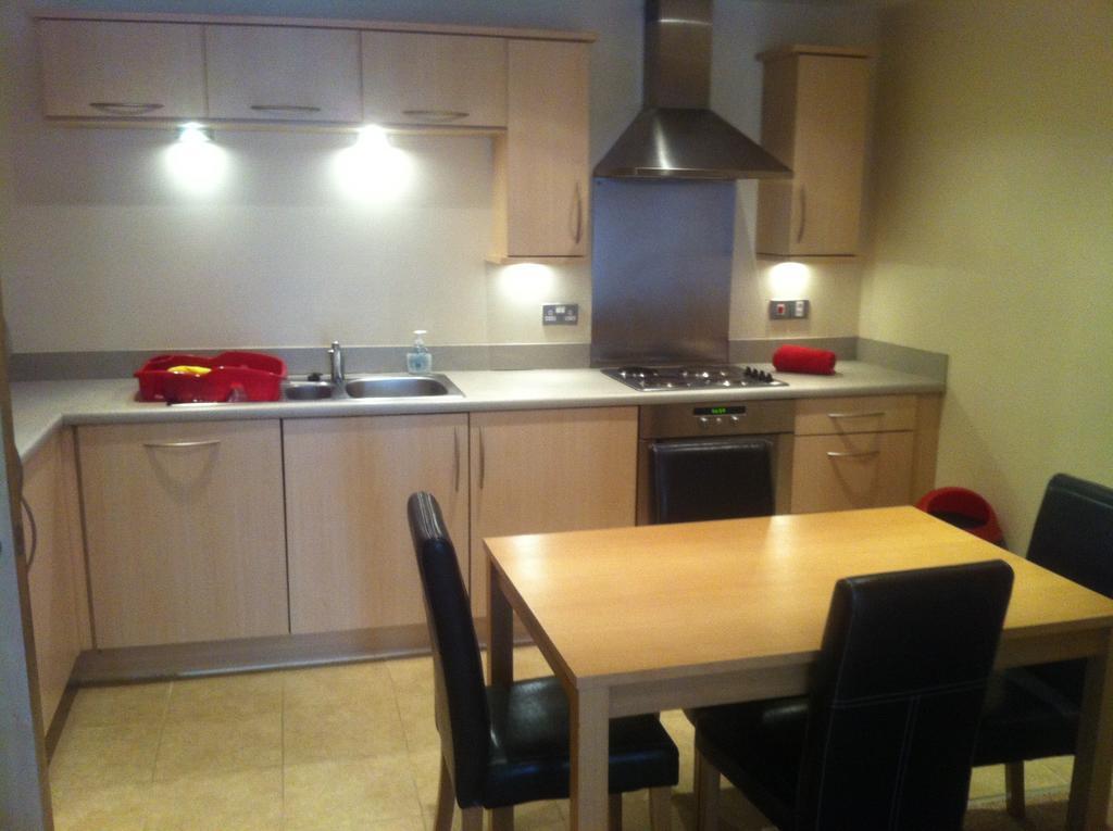 Newcastle Executive Apartment Стая снимка